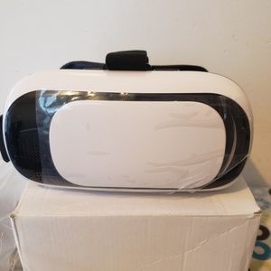 VR  Goggles